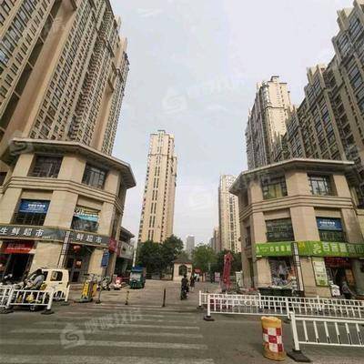 天成郡府西区3室2厅2卫122㎡