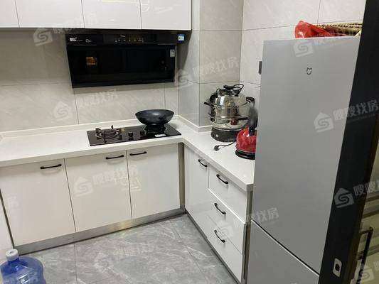 保利罗兰春天3室2厅1卫115㎡