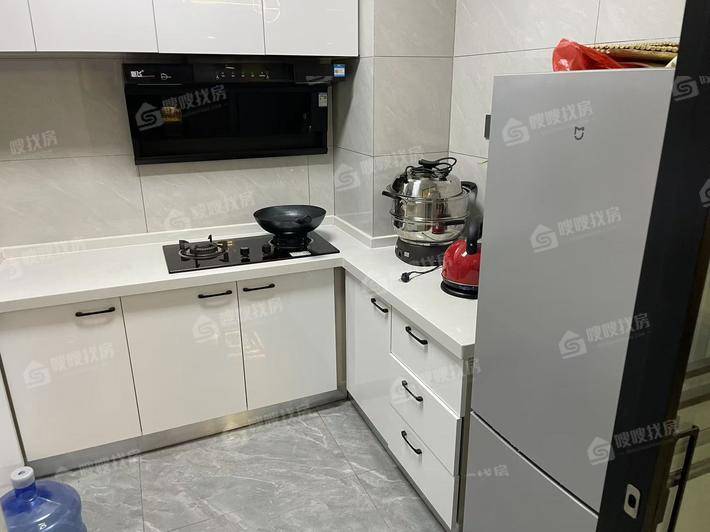 保利罗兰春天3室2厅1卫115㎡