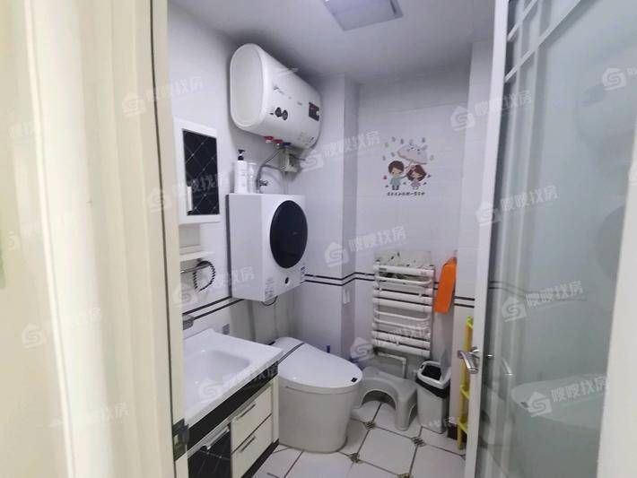 东方世纪城西区3室2厅2卫130㎡
