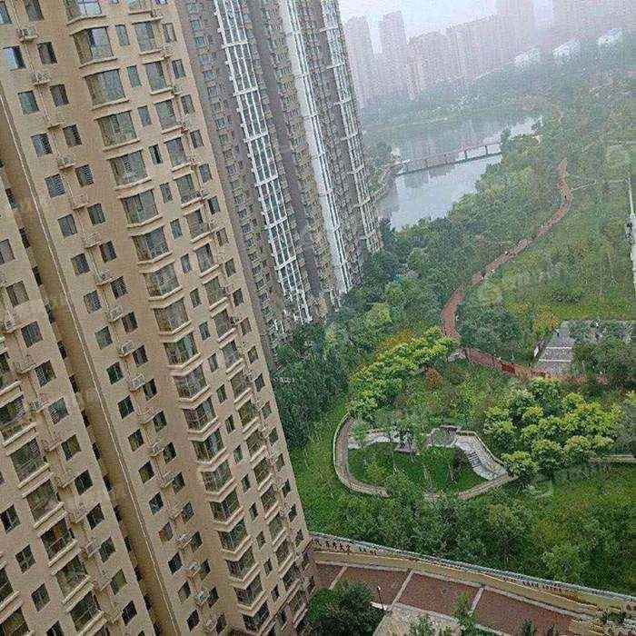 天成郡府南区3室2厅1卫128㎡