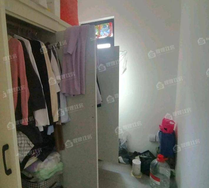 天成和悦名著东区3室2厅2卫127㎡