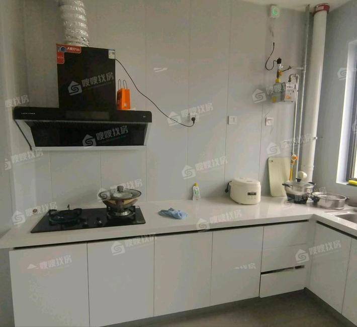 天成和悦名著东区3室2厅2卫127㎡