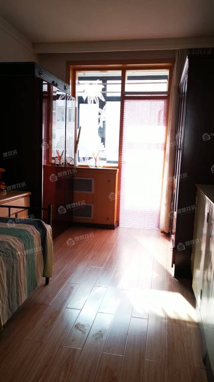 幞园新村3室2厅2卫115㎡