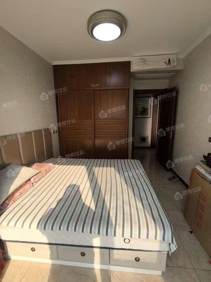 天成明月洲西区4室2厅2卫139㎡