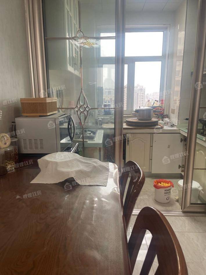 凤凰城（B区）3室2厅1卫92㎡