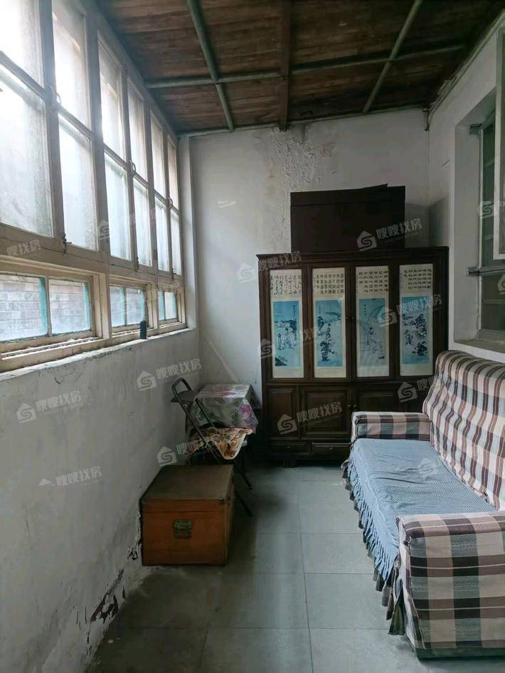 东塑家属区（东西院）3室2厅1卫85㎡