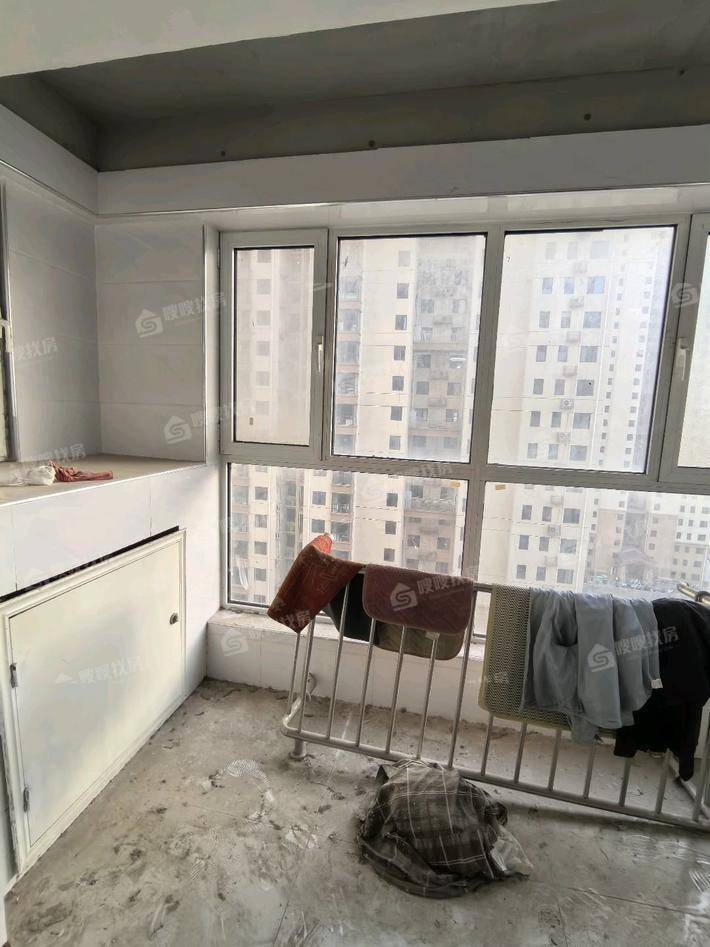 龙岸清华2室2厅1卫101㎡