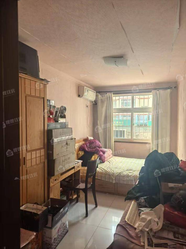恒顺花园3室2厅2卫132㎡