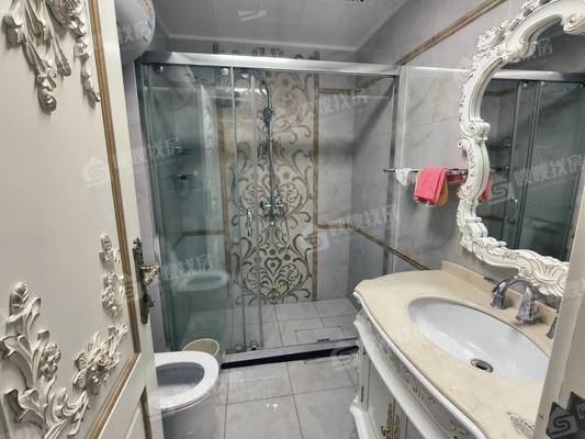 皇家壹里（A区）5室3厅3卫238㎡