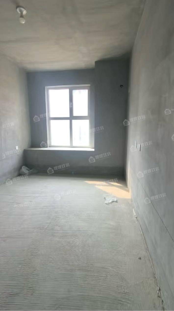 颐和庄园（三期A区）3室2厅2卫136㎡