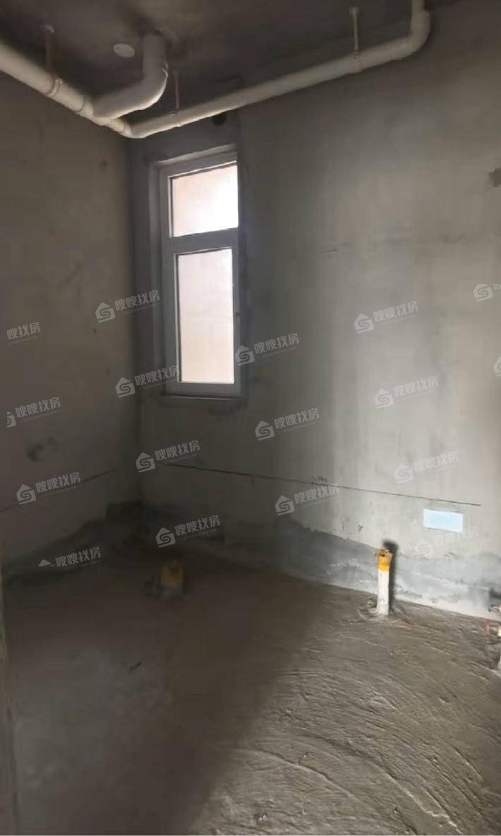 颐和庄园（三期A区）3室2厅2卫136㎡