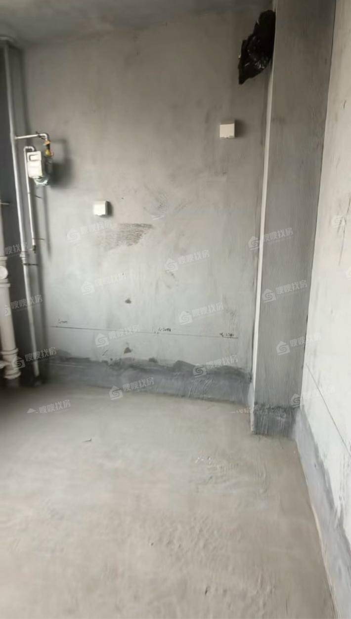 颐和庄园（三期A区）3室2厅2卫136㎡