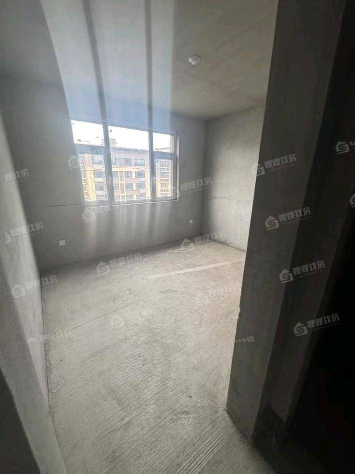 运河樾府3室2厅2卫144㎡