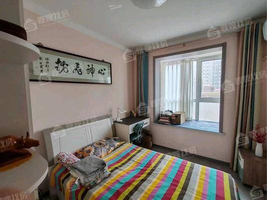 三里家园3室2厅2卫108㎡