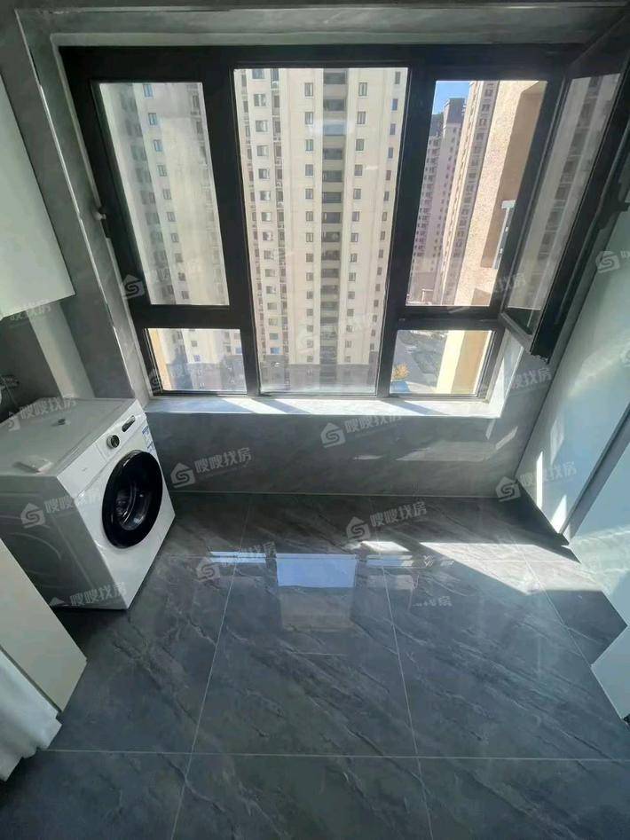 一世界书香华府2室1厅1卫90㎡