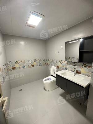 西环住宅小区3室2厅1卫100㎡