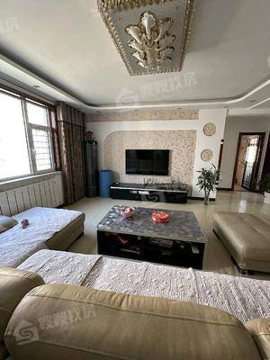 东方世纪城西区3室2厅2卫126㎡