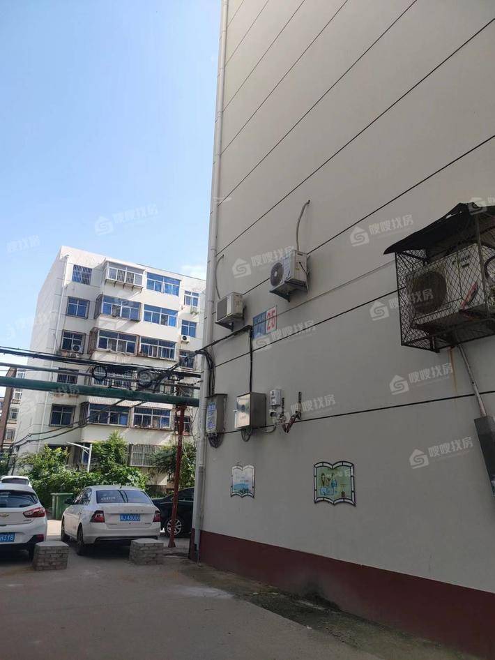 沧州交通局宿舍楼3室2厅1卫94㎡
