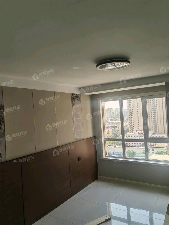 鼓楼上城东院（9-19）3室2厅2卫135㎡