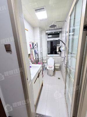 凤凰城（B区）3室2厅2卫119㎡