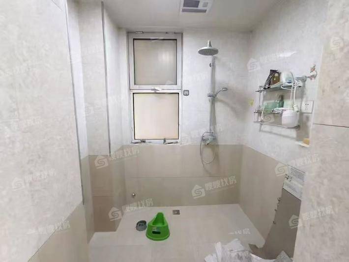 万泰丽景东区2室2厅1卫86㎡