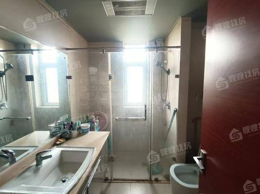 皇家壹里（C区）3室2厅2卫127㎡