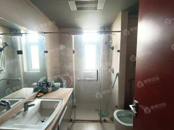 皇家壹里（C区）3室2厅2卫127㎡