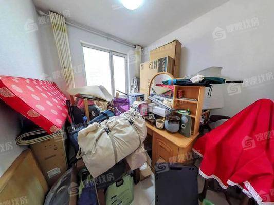 天成郡府东区3室2厅2卫138㎡