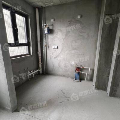 颐和荣盛华府（北区）3室2厅2卫139㎡