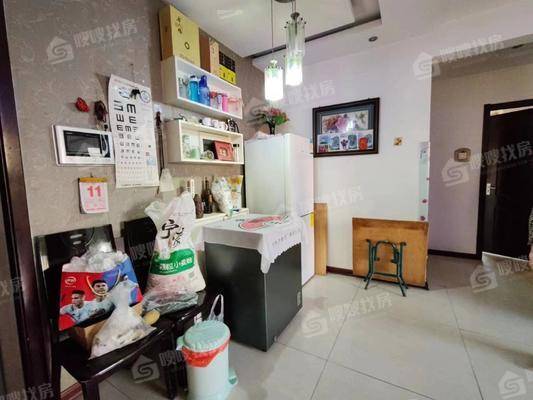天成郡府东区3室2厅2卫127㎡