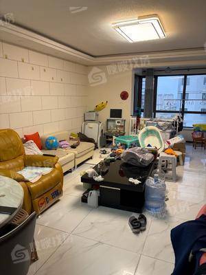 荣盛阿尔卡迪亚新儒苑3室2厅2卫137㎡