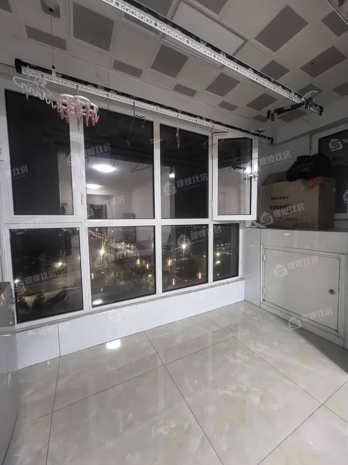 龙岸清华2室2厅1卫87㎡