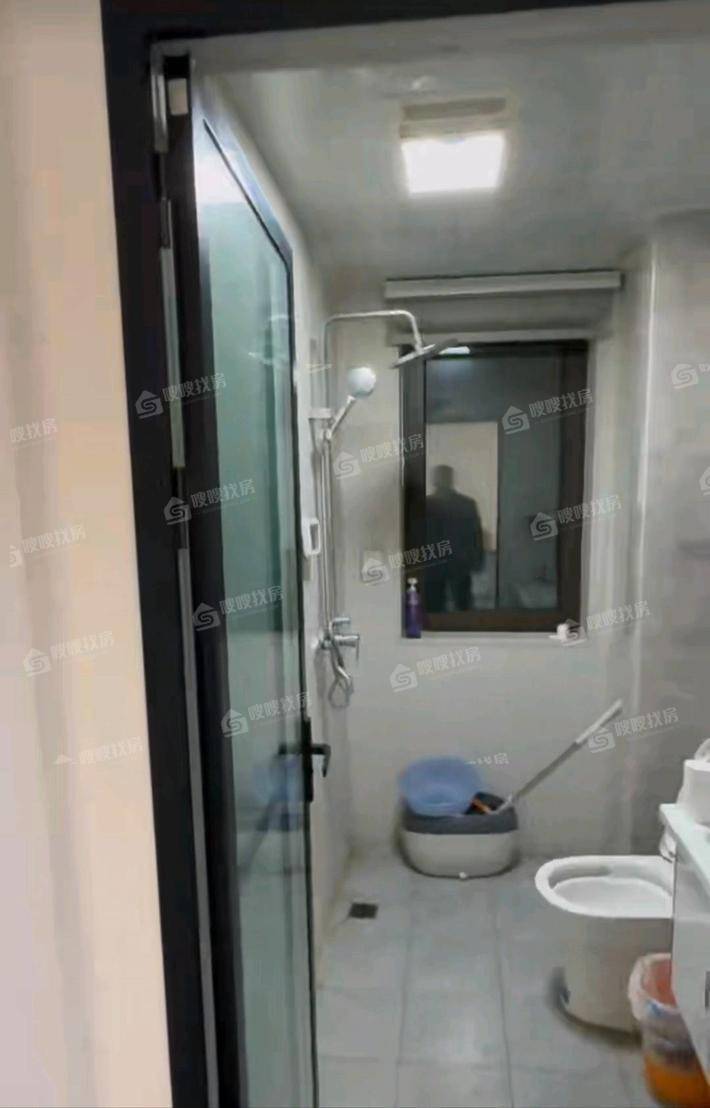一世界书香华府3室2厅1卫115㎡