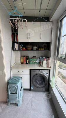 龙岸清华2室2厅1卫89㎡
