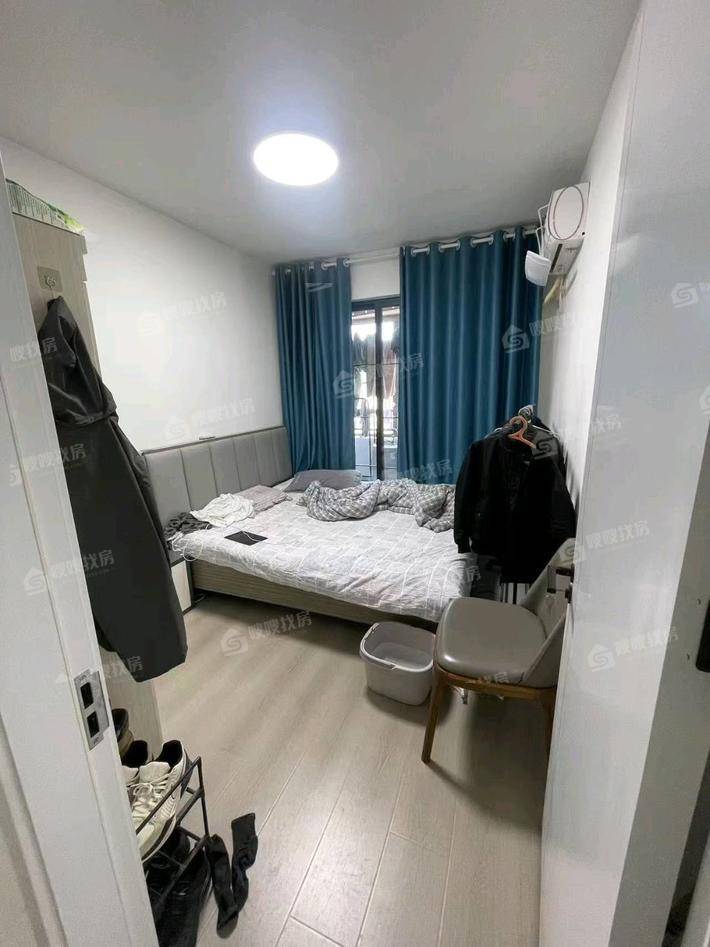 吾悦华府3室2厅2卫121㎡