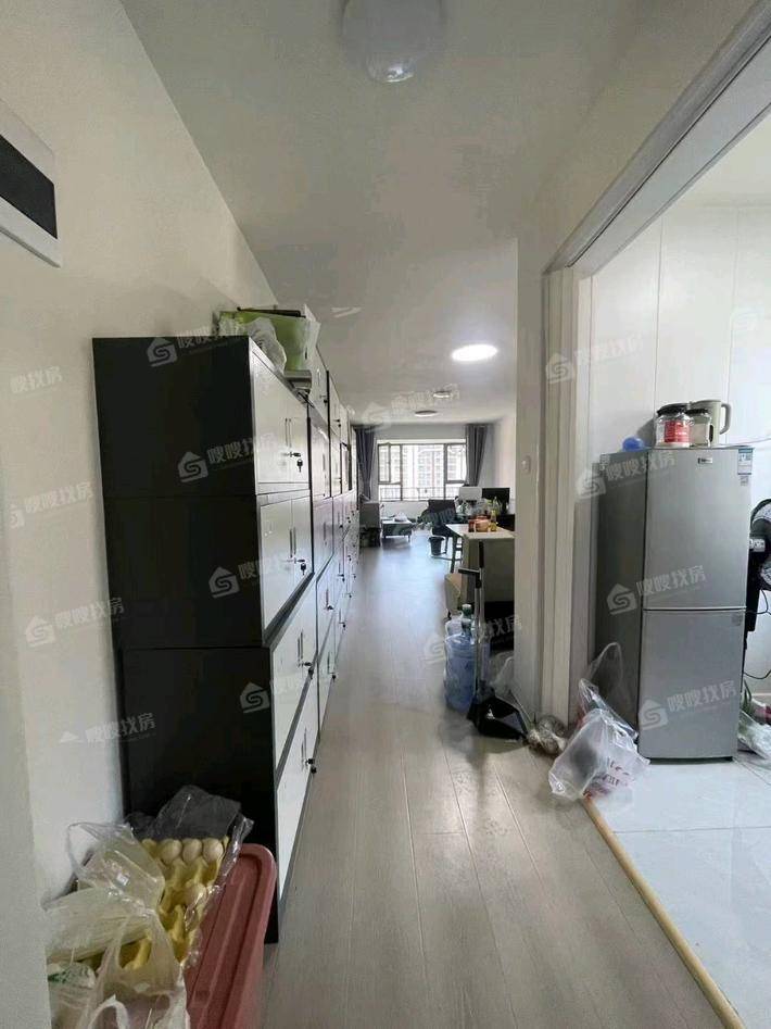 吾悦华府3室2厅2卫121㎡