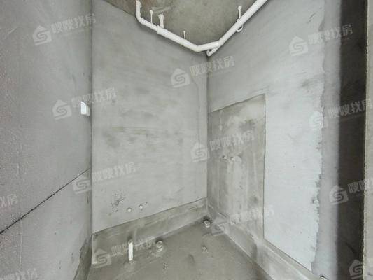 颐和荣盛华府（北区）3室2厅2卫118㎡