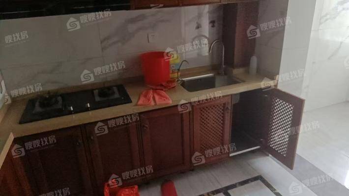 沧兴一品4室2厅2卫168㎡