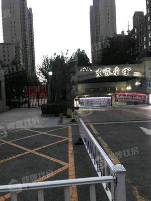皇家壹里（B区）4室2厅2卫165㎡