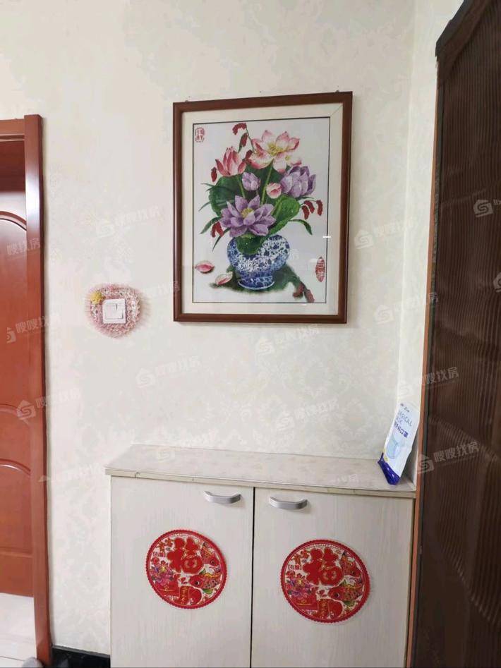 东塑家属区（东西院）3室1厅1卫85㎡