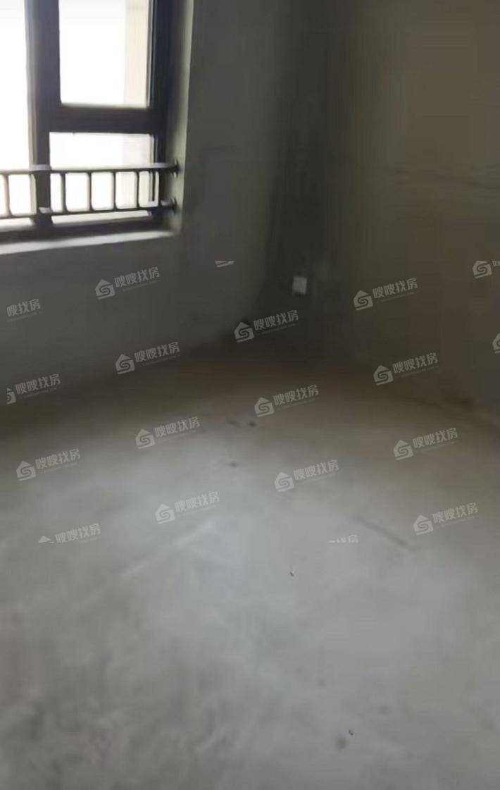荣盛花语城3室2厅1卫107㎡