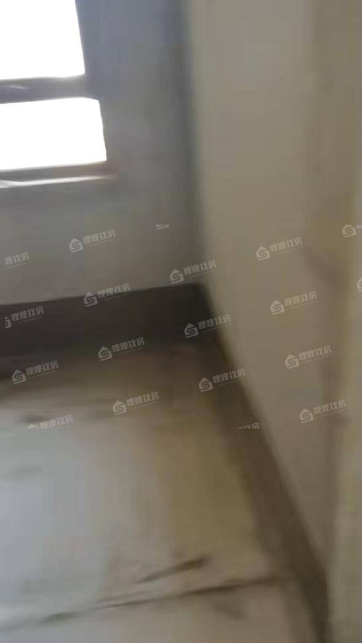 荣盛花语城3室2厅1卫107㎡