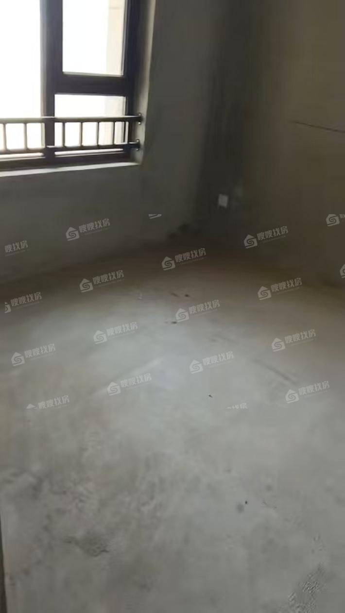 荣盛花语城3室2厅1卫107㎡