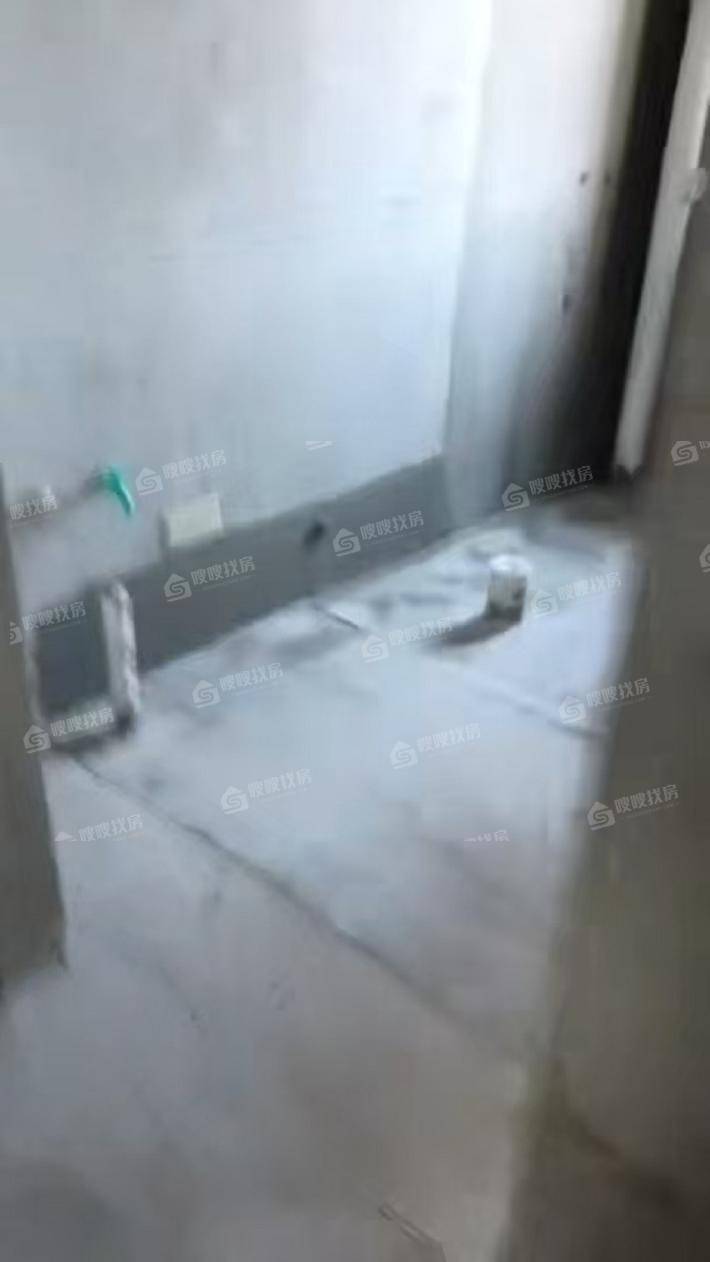 荣盛花语城3室2厅1卫107㎡