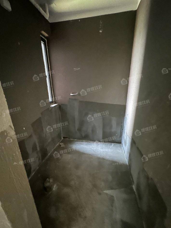 海韵小区中区3室2厅1卫102㎡