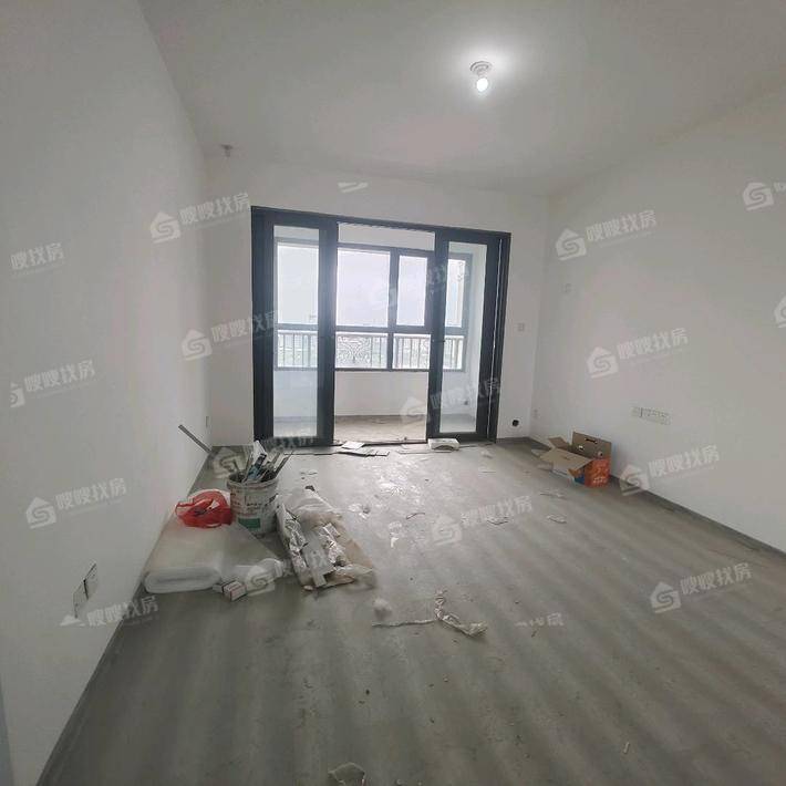 恒大悦府3室2厅1卫107㎡