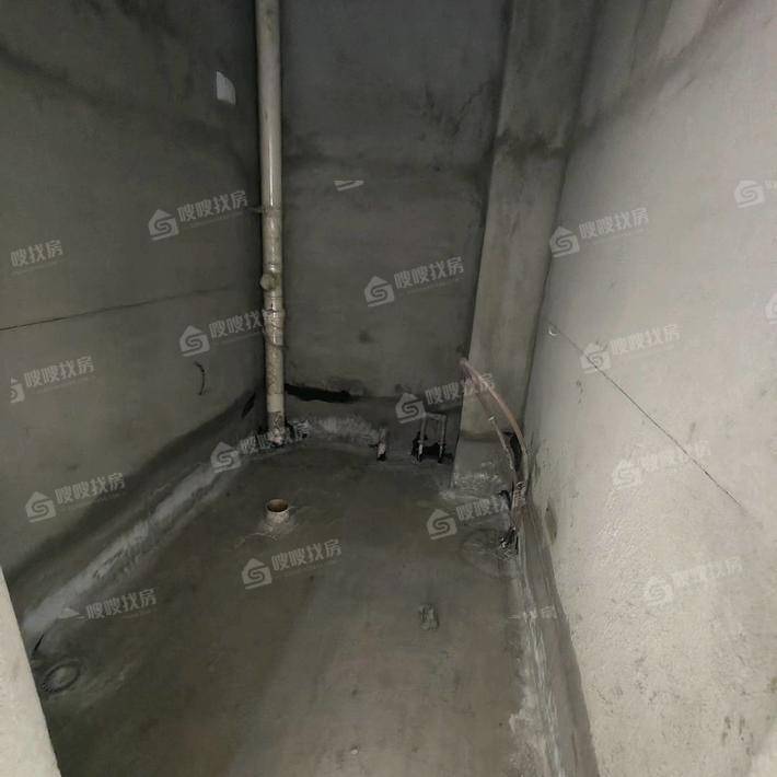 万泰丽景东区2室2厅1卫96㎡