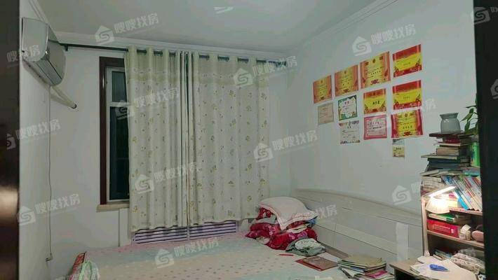 馨泰花园东区2室2厅1卫72㎡
