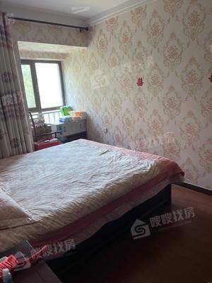荣盛兰亭苑3室2厅2卫115㎡